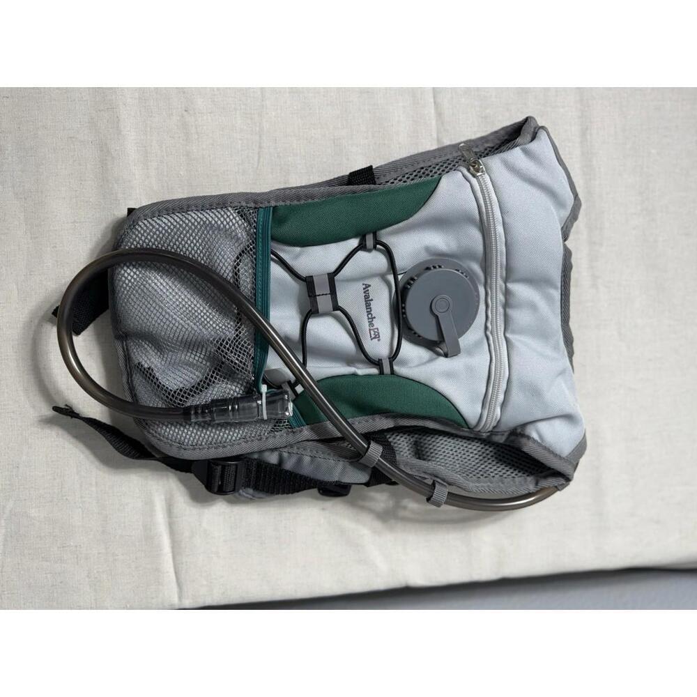Avalanche Pioneer Hydration Bag Gray 1L/34oz